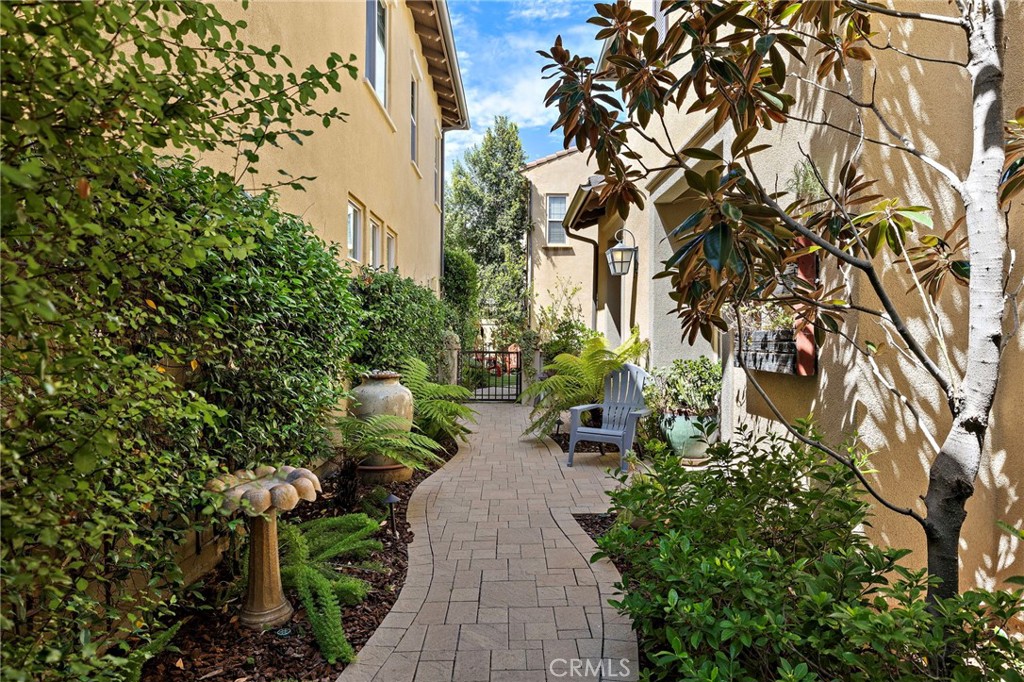 28265 Via Del Mar Property Photo 6