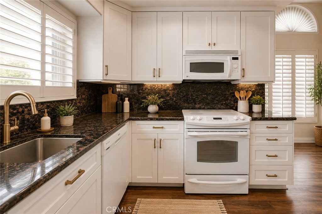 32 Remington Property Photo 10