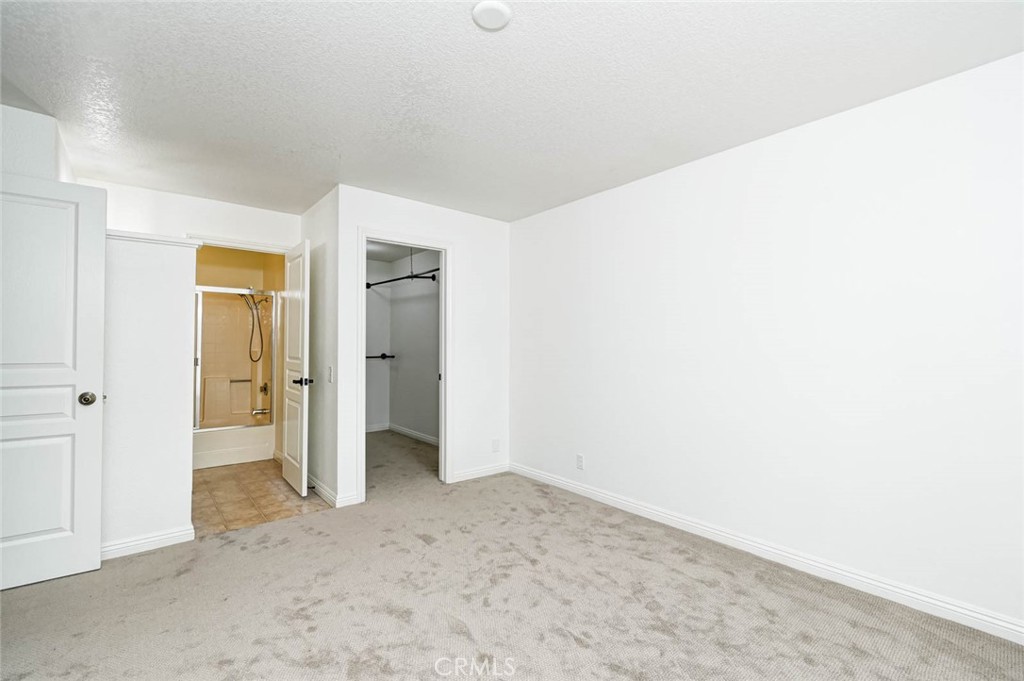 32 Remington Property Photo 16