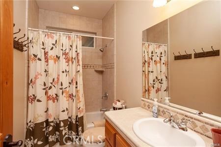 1186 Alameda Ct Property Photo 12