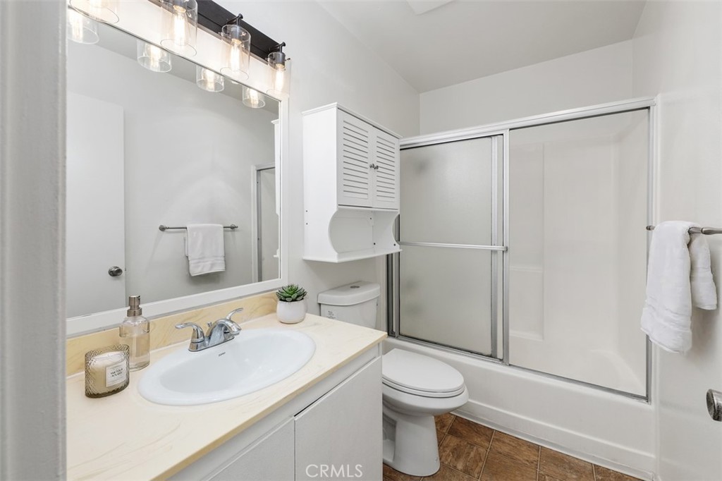 3162 Via Alicante B Property Photo 13