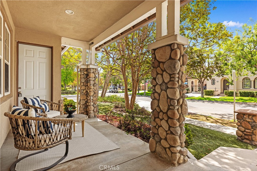 1 Sommerville Pl Property Photo 4
