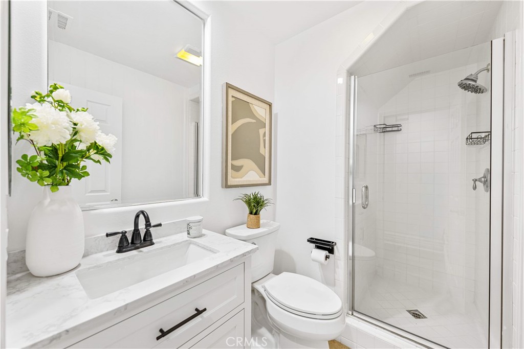 1 Sommerville Pl Property Photo 22