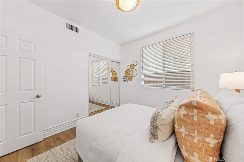 1 Sommerville Pl Property Photo 24