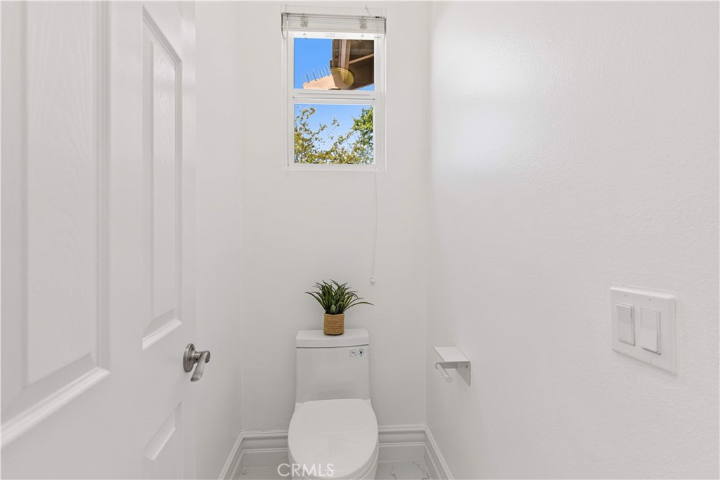 1 Sommerville Pl Property Photo 35