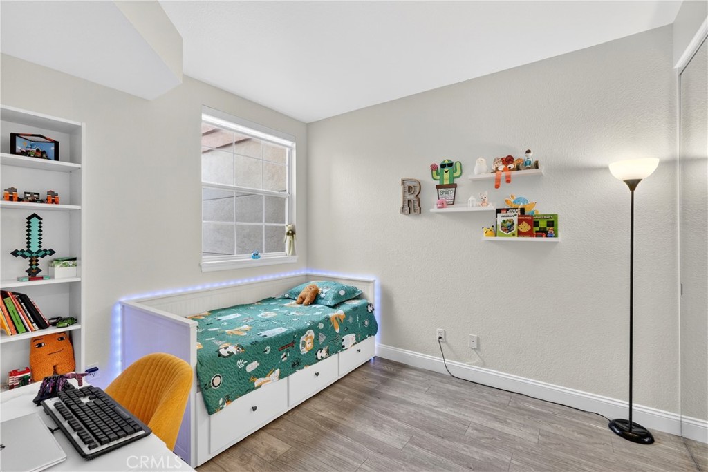 1027 S Stresa Property Photo 7