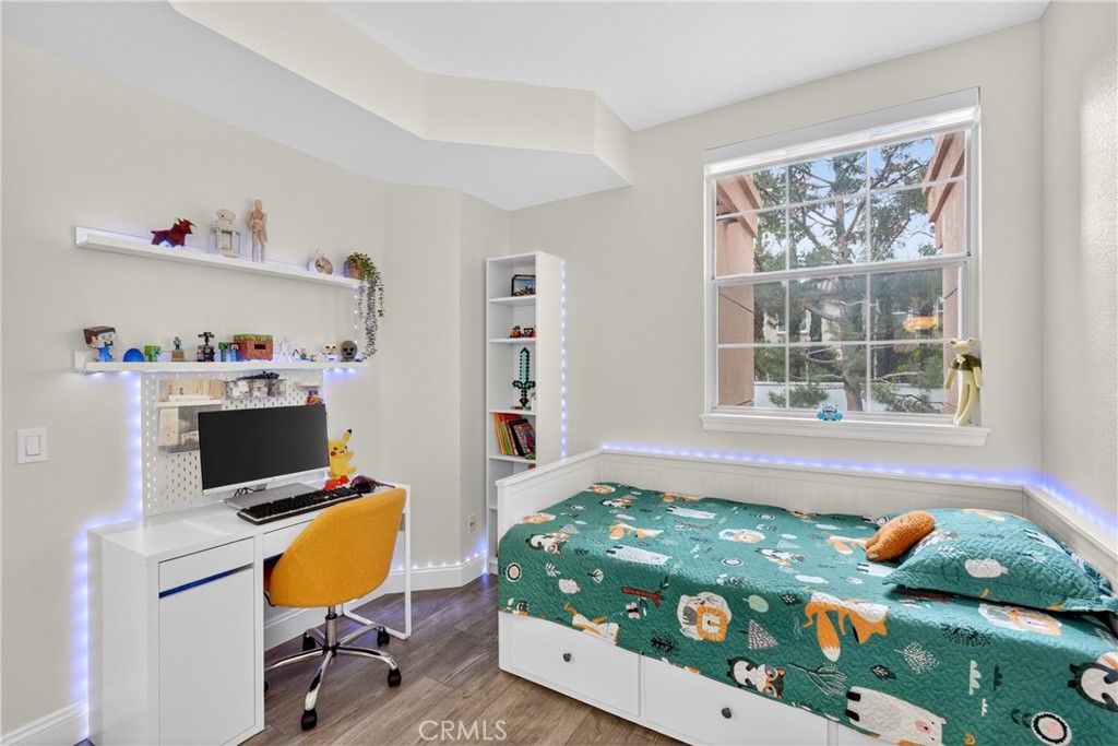 1027 S Stresa Property Photo 8