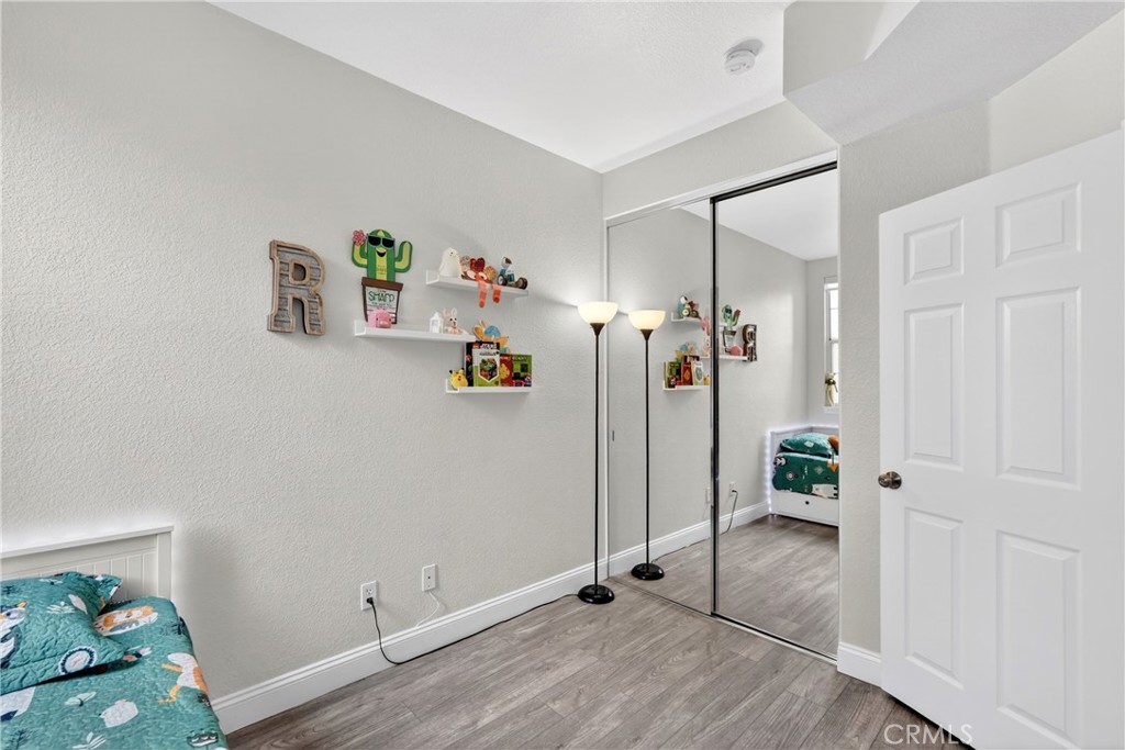 1027 S Stresa Property Photo 9