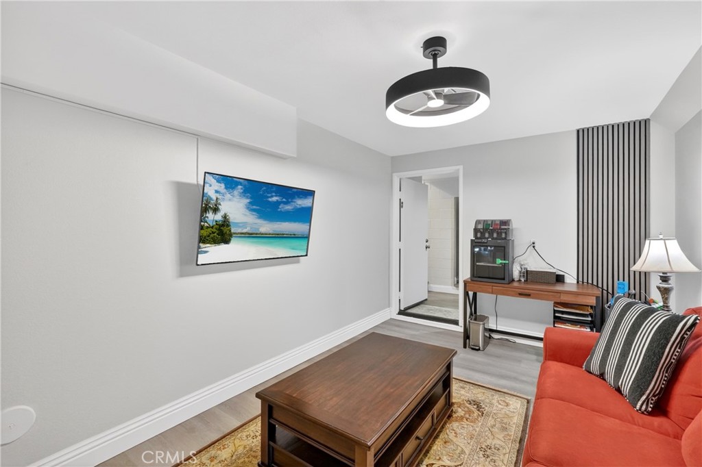1027 S Stresa Property Photo 15