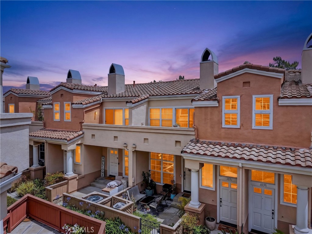 1027 S Stresa Property Photo 18