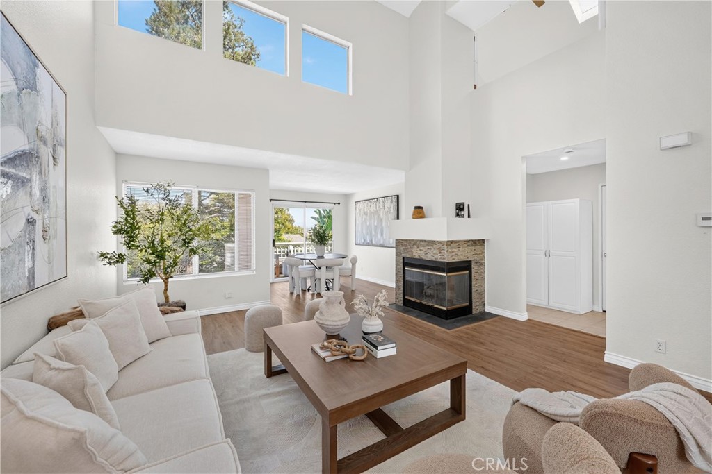 12 Ashwood Property Photo 1