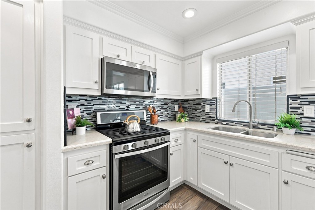 1209 Huntington Street Property Photo 15