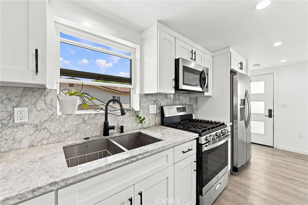 1209 Huntington Street Property Photo 31