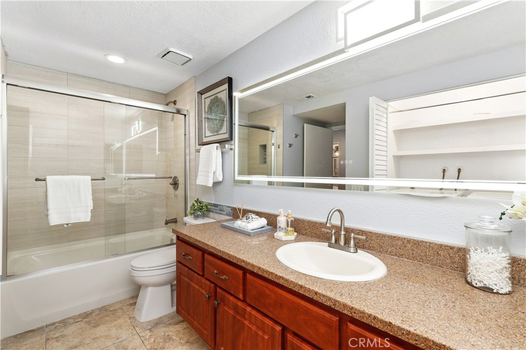 25701 View Pointe 8c Property Photo 25