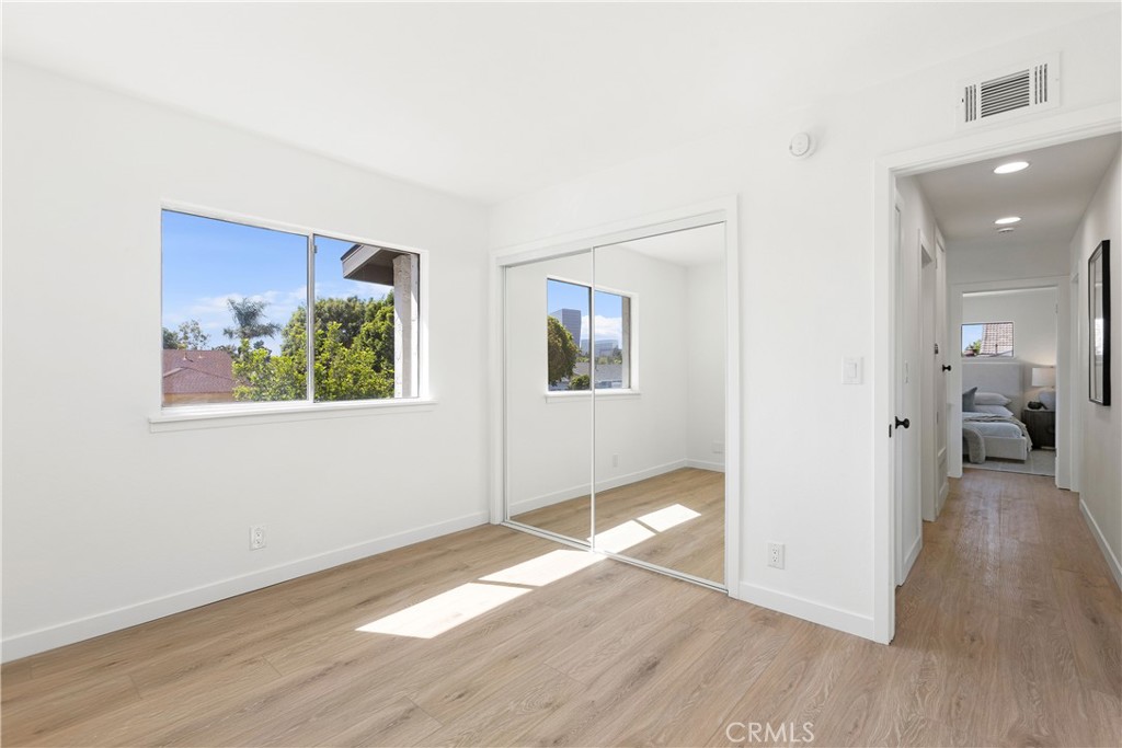 3709 S Olive Street Property Photo 51
