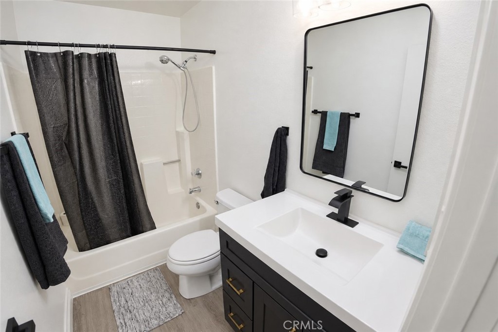 19381 Cascade Drive Property Photo 28