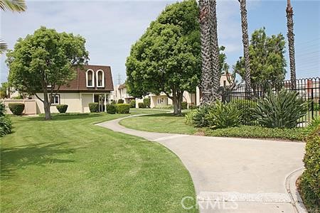 9862 Coral Cove Circle Property Photo 12