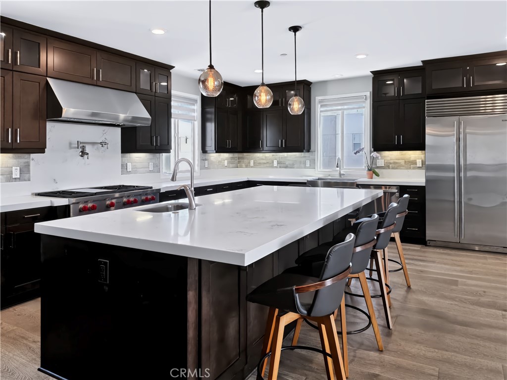 195 Stellar Property Photo 3