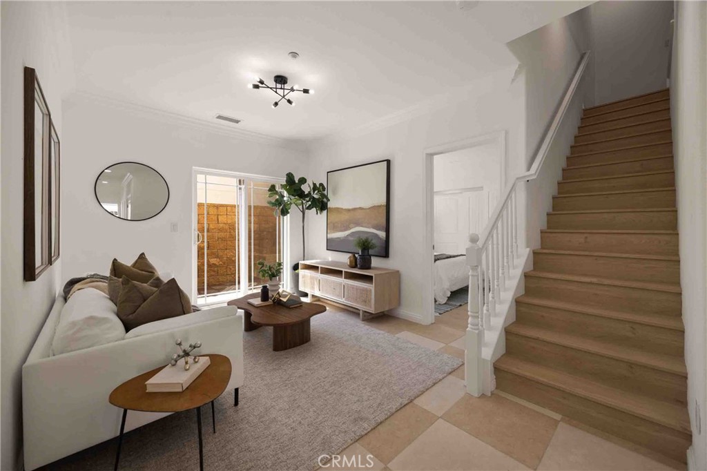 8259 Golden Circle Property Photo 2