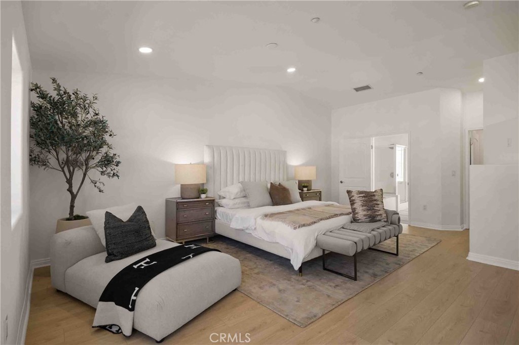 8259 Golden Circle Property Photo 13