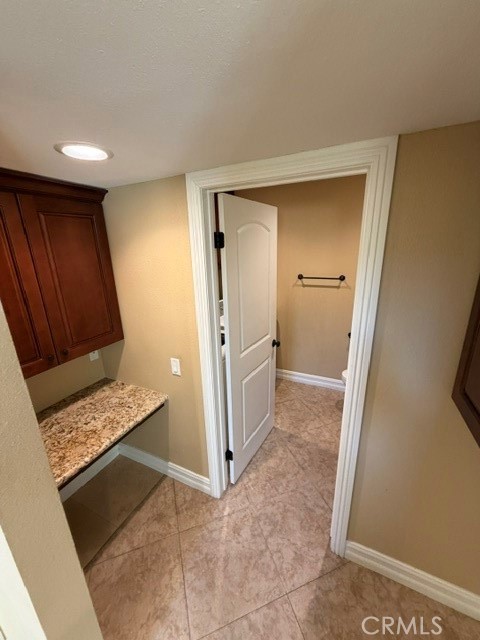 6 Willow Tree Lane Property Photo 6