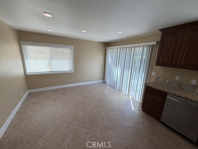 6 Willow Tree Lane Property Photo 14