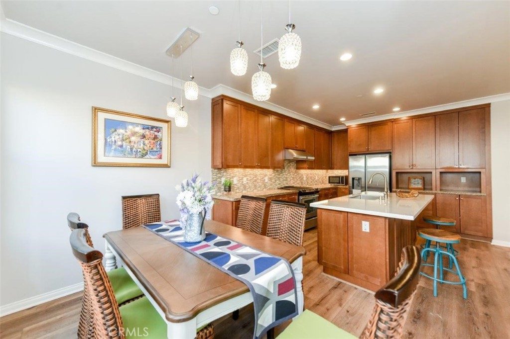 81 Overbrook Property Photo 7