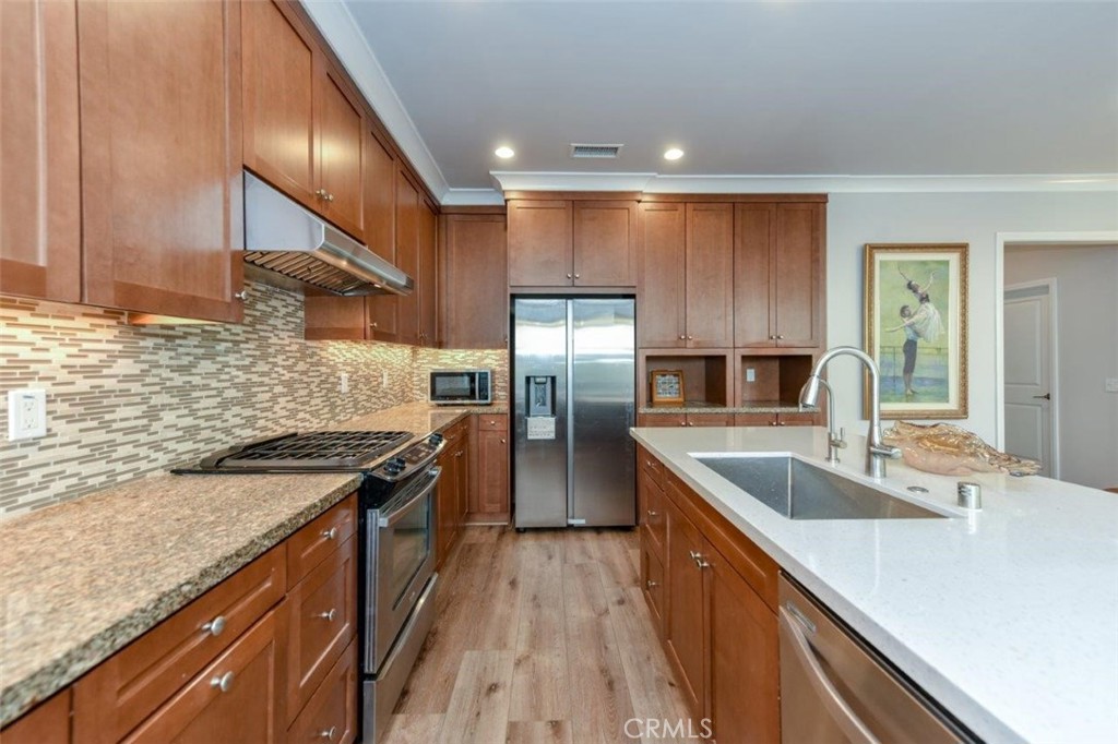 81 Overbrook Property Photo 10