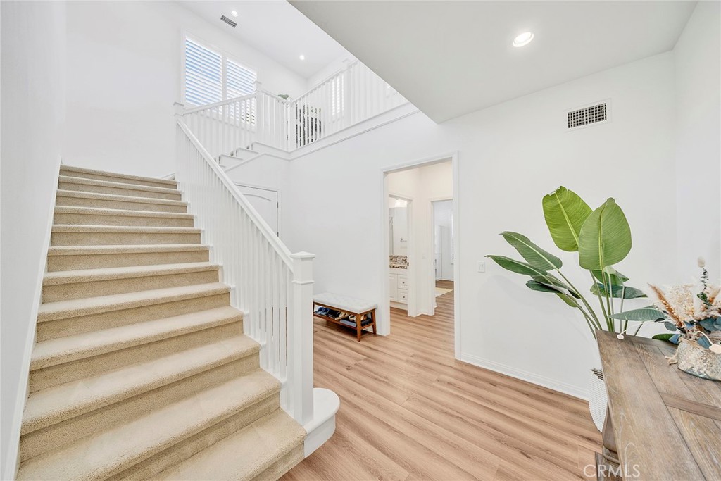 104 Beechmont Property Photo 8