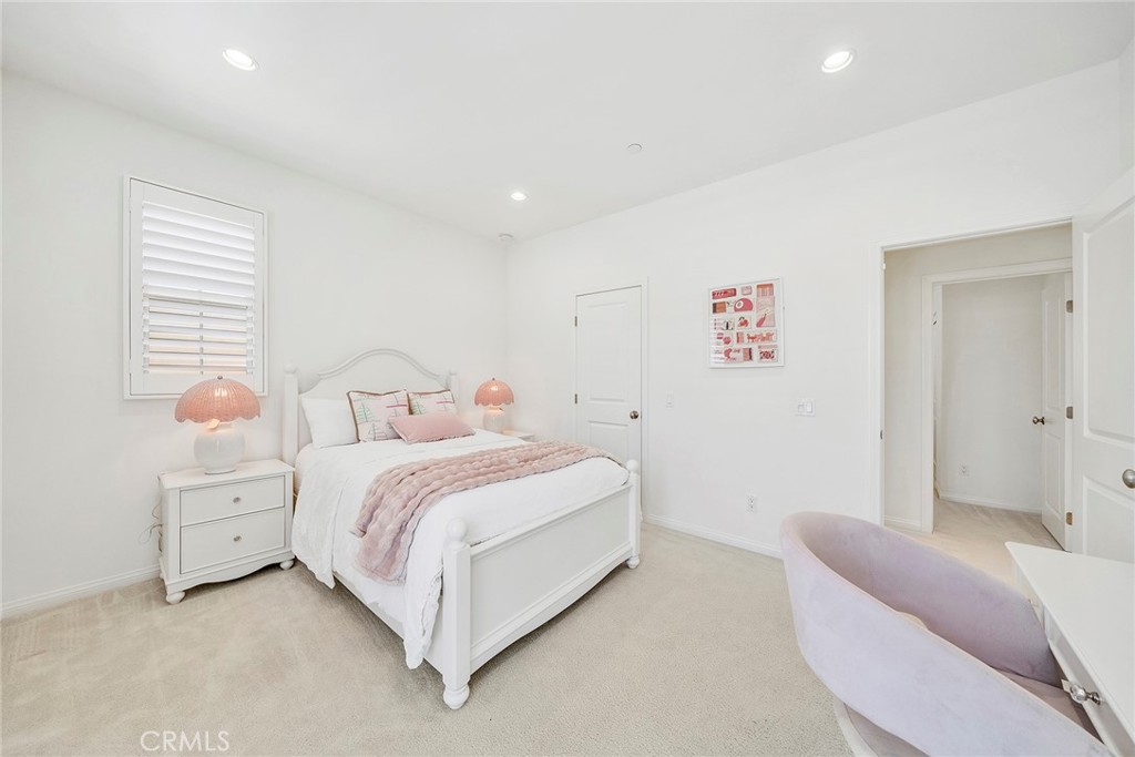 104 Beechmont Property Photo 41