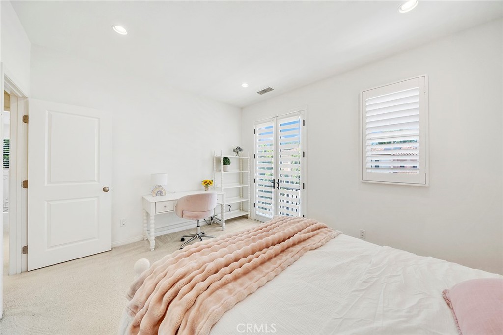 104 Beechmont Property Photo 42