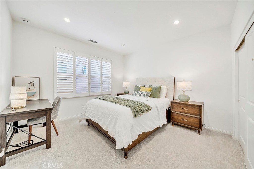 104 Beechmont Property Photo 43