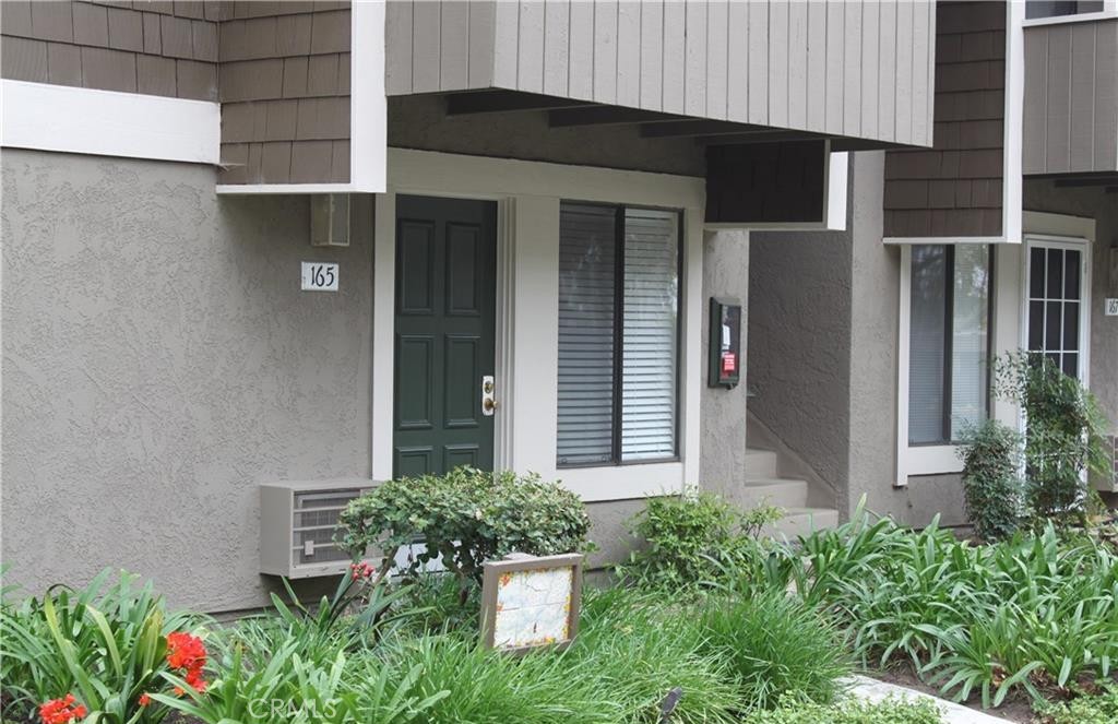 165 Streamwood Property Photo 1