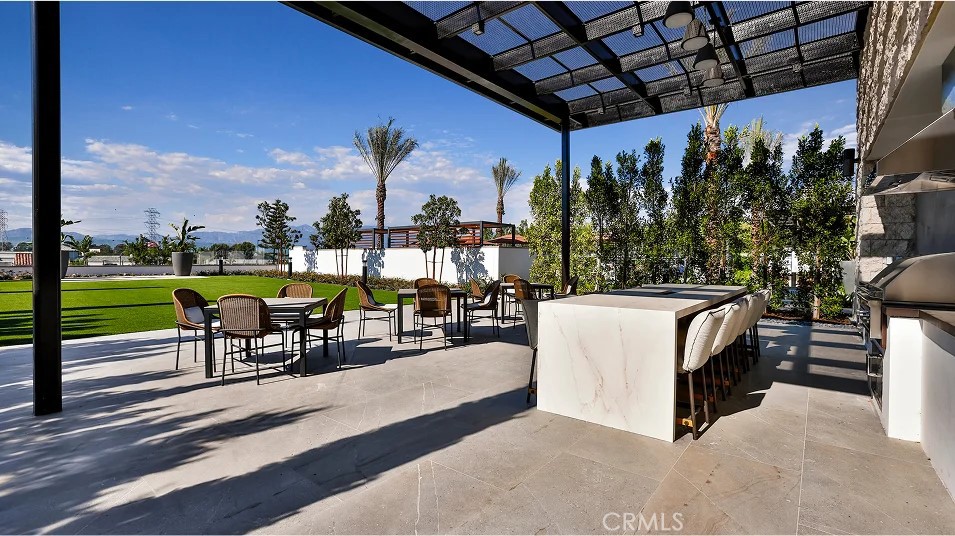 1525 Snowberry Place Property Photo 38