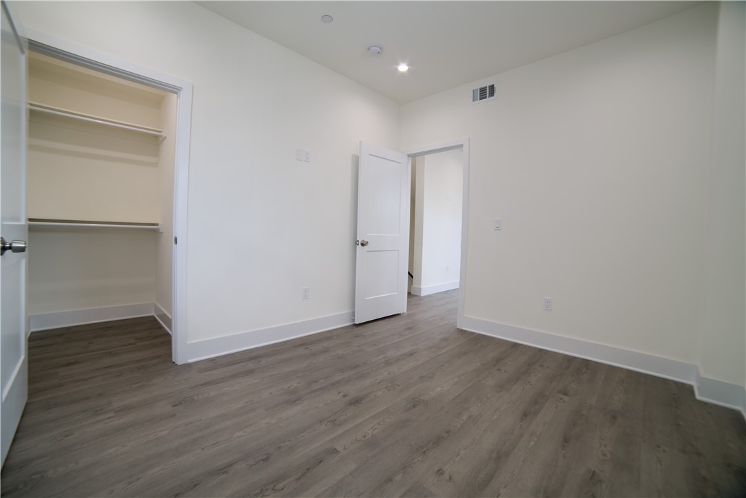 4559 Pickford St Street 4559 1/2 Property Photo 17