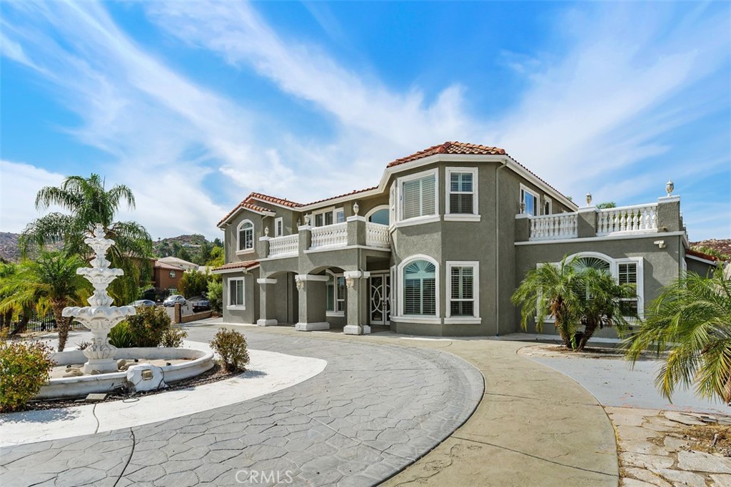 27355 Stonehenge Property Photo