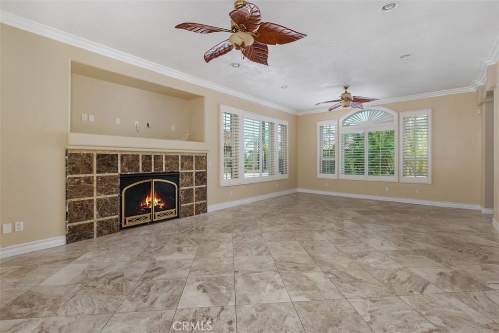 27355 Stonehenge Property Photo 6