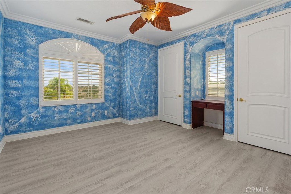 27355 Stonehenge Property Photo 12