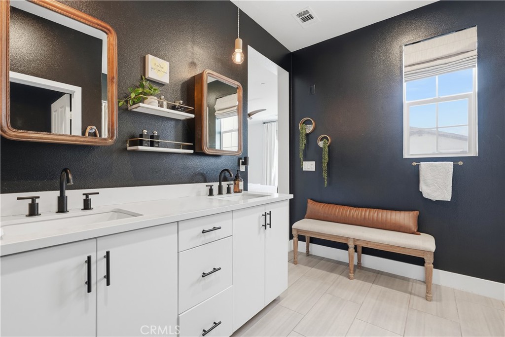 8 Zacate Street Property Photo 19