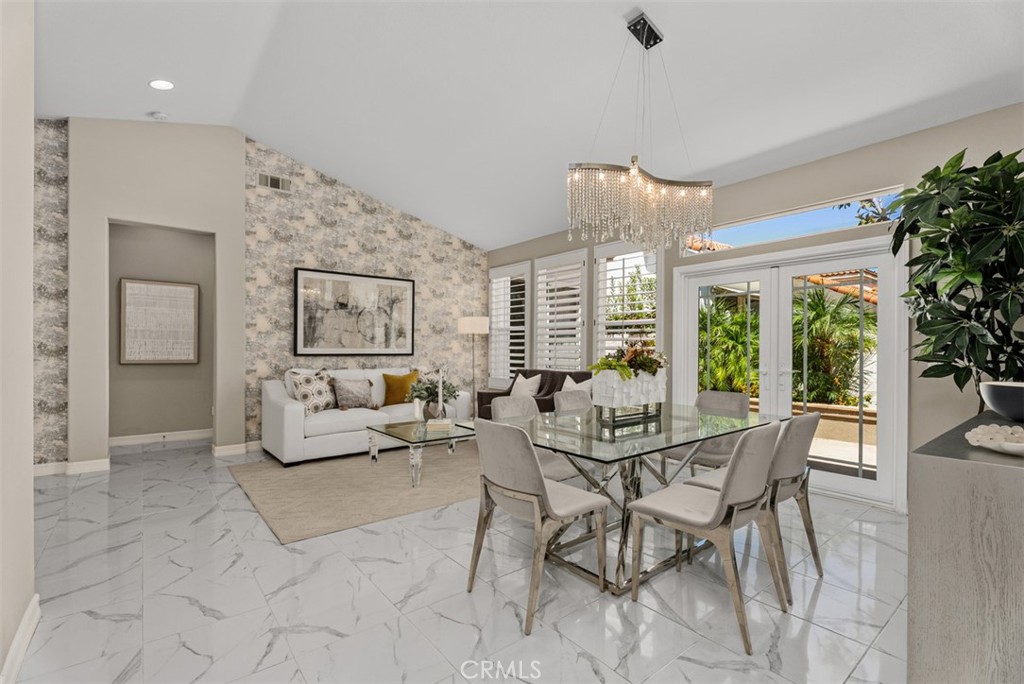 21256 Cancun Property Photo 6