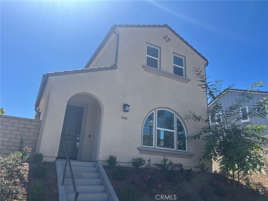 541 Tracy Place Property Photo 1