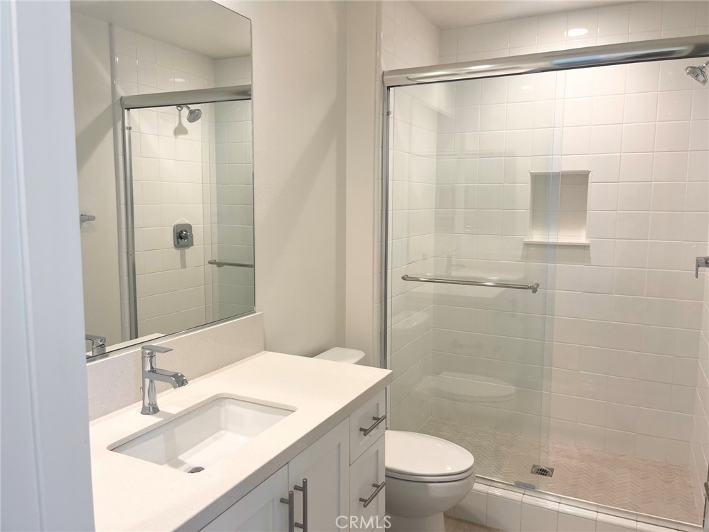541 Tracy Place Property Photo 8