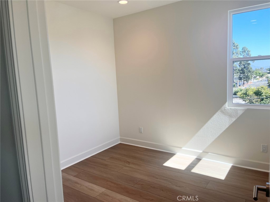 541 Tracy Place Property Photo 19