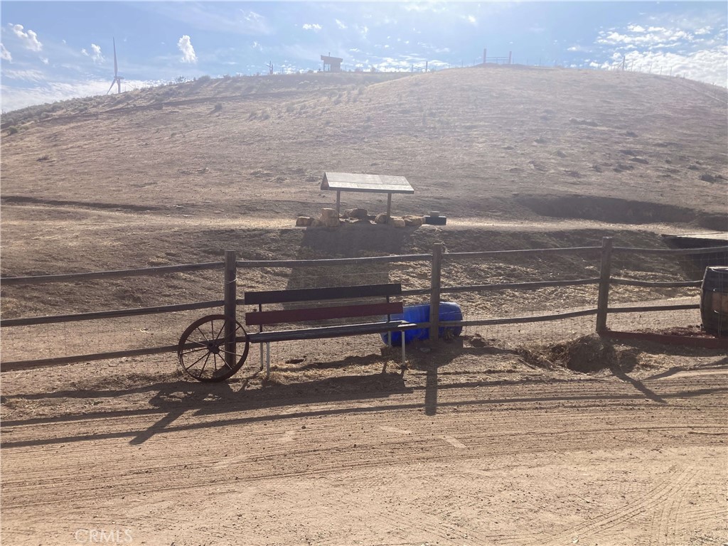 17111 Tehachapi Willowsprings Property Photo 13