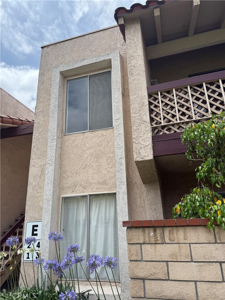 700 W La Veta E4 Property Photo 1