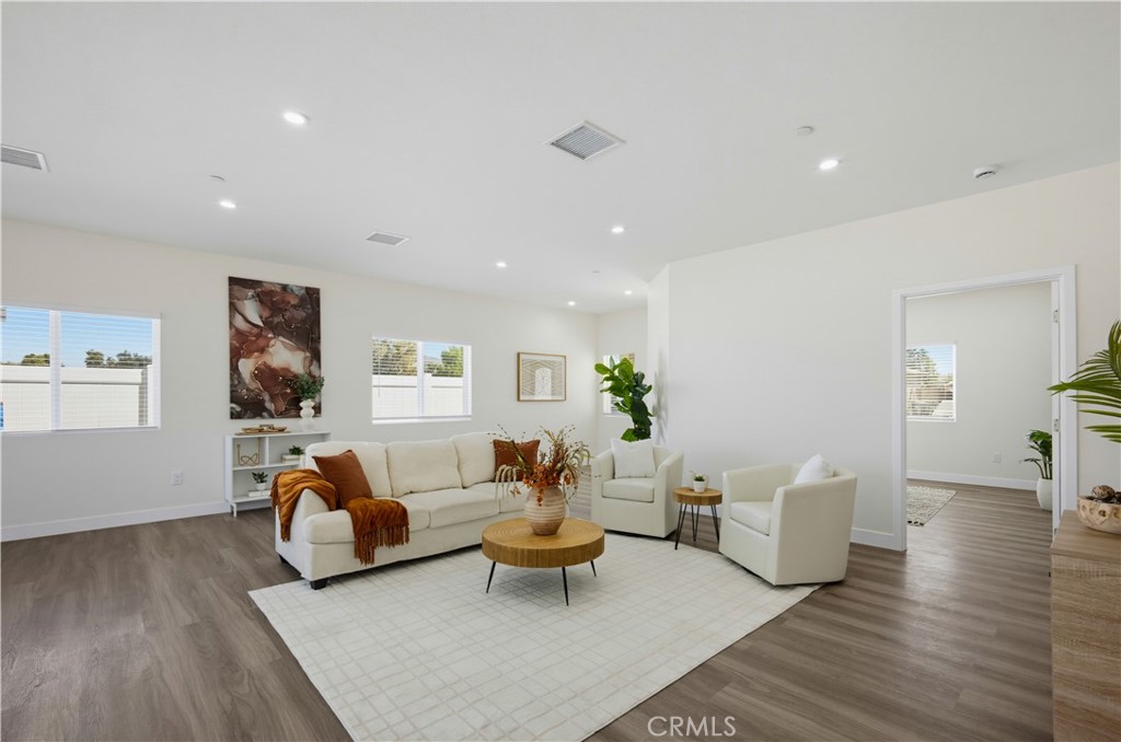 24732 Eucalyptus Property Photo 6