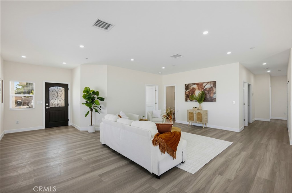 24732 Eucalyptus Property Photo 8