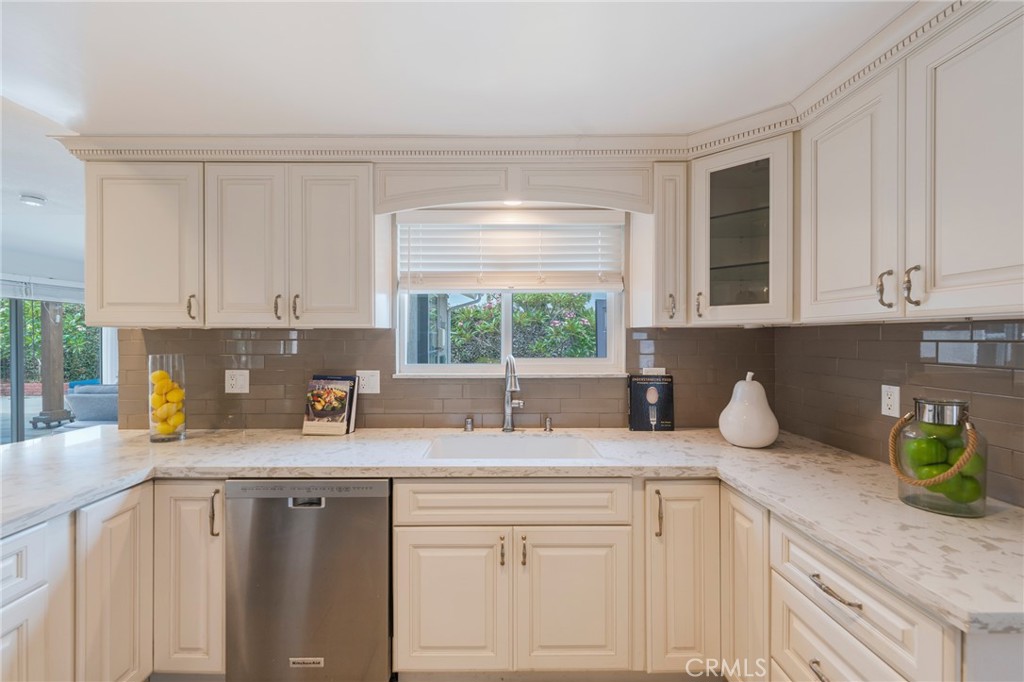 17661 Still Harbor Property Photo 10