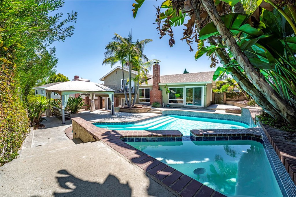 24686 Venablo Property Photo 5