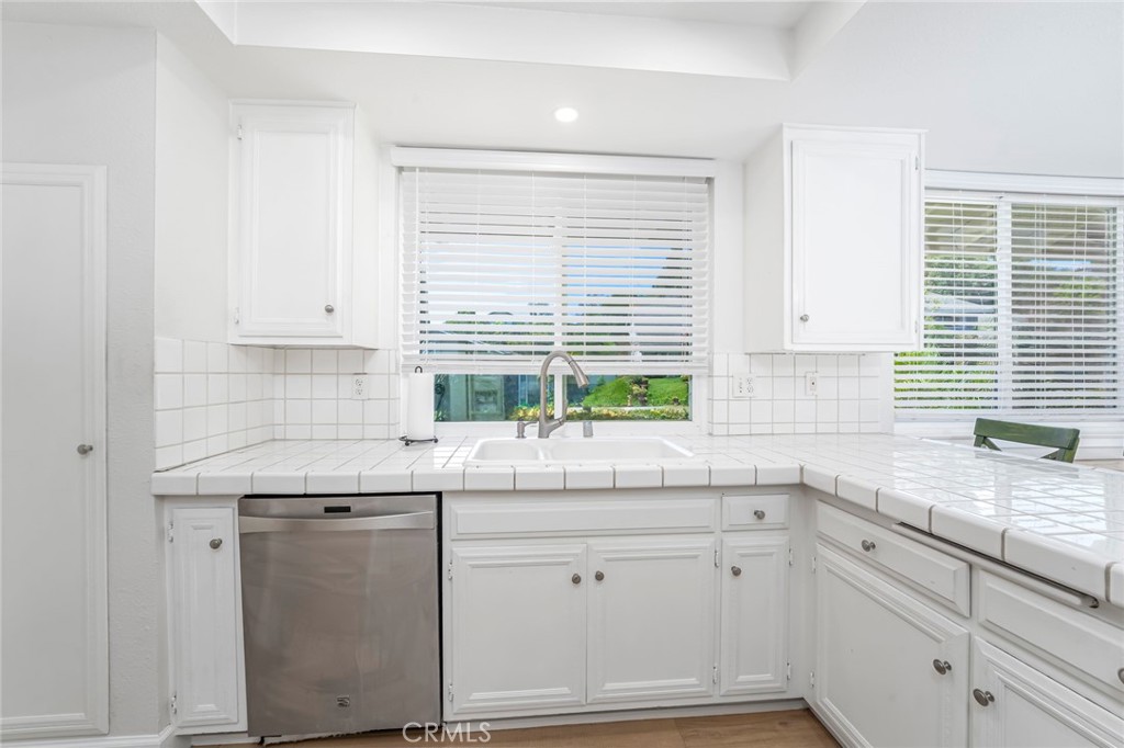 24686 Venablo Property Photo 16